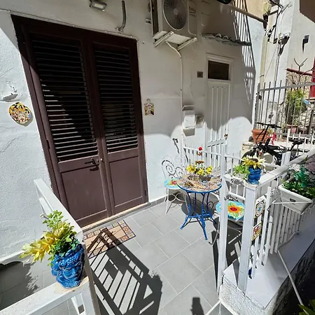 Ninni Mondello House-2